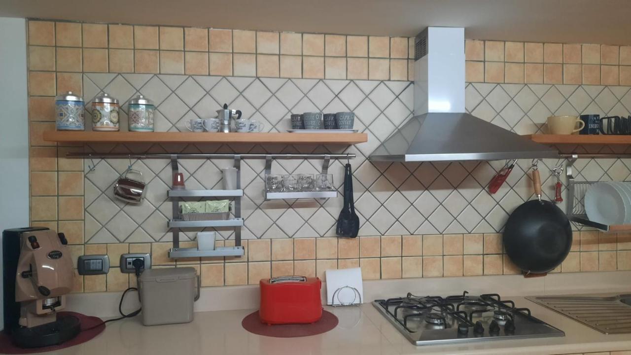 White Home Quartieri Spagnoli ナポリ エクステリア 写真