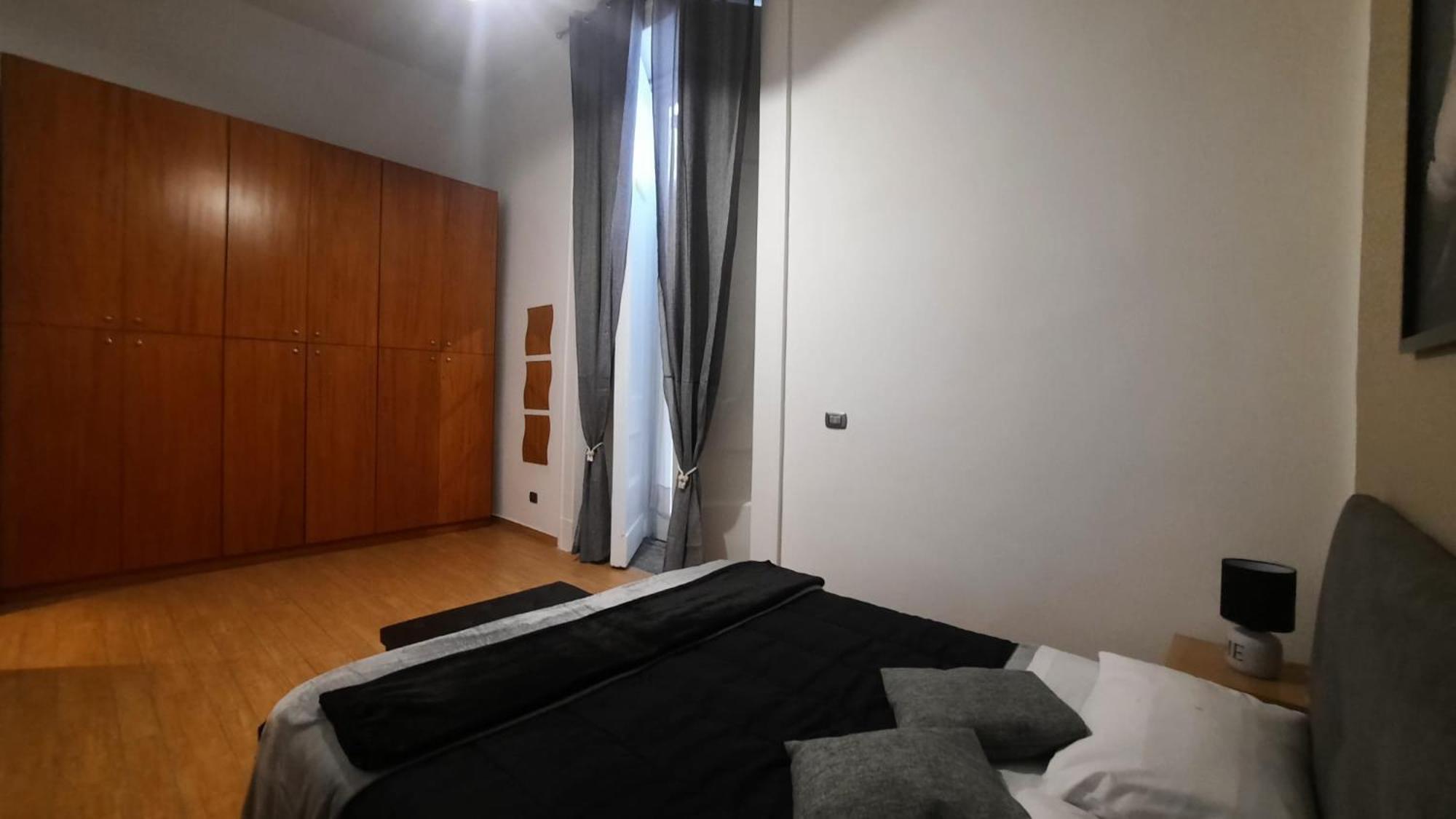 White Home Quartieri Spagnoli ナポリ エクステリア 写真