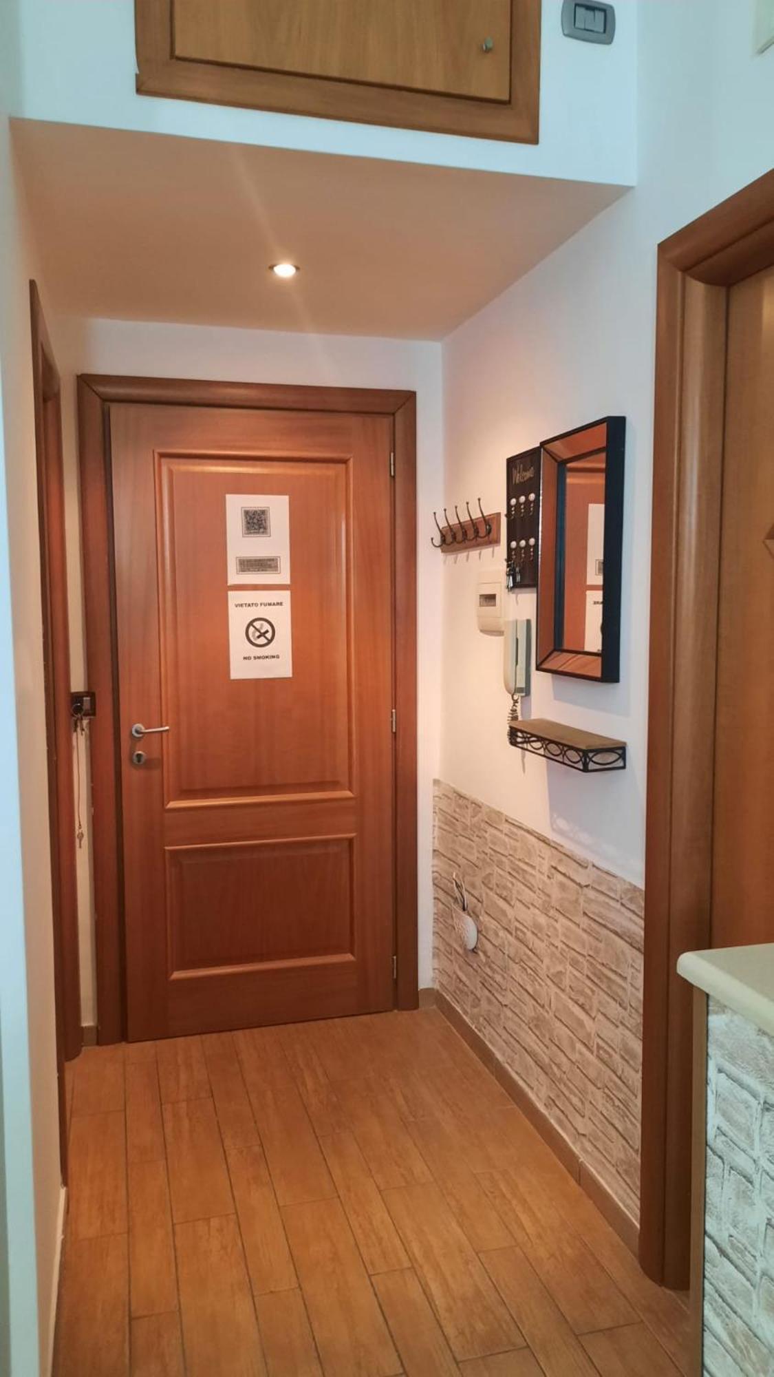White Home Quartieri Spagnoli ナポリ エクステリア 写真