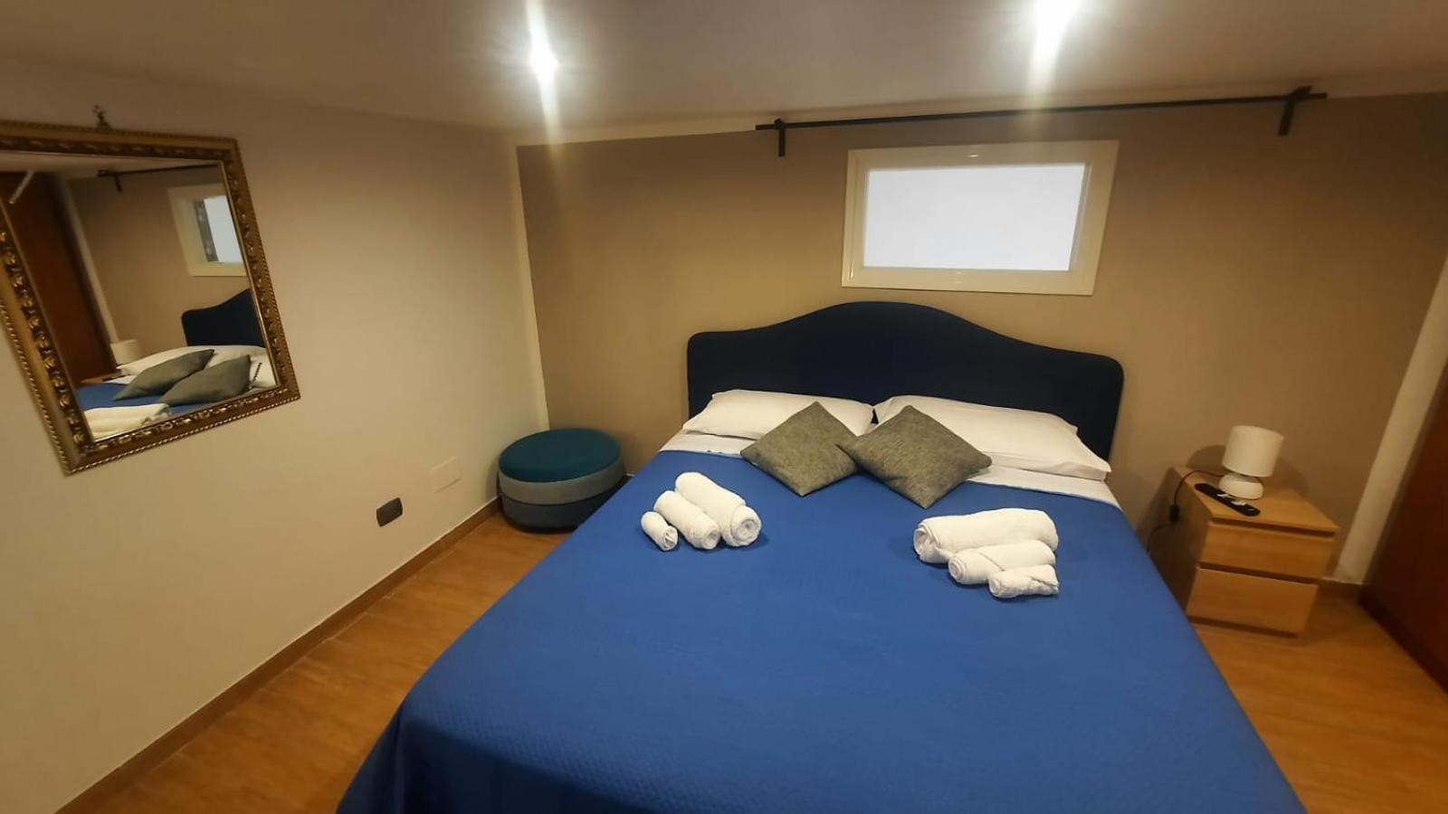 White Home Quartieri Spagnoli ナポリ エクステリア 写真